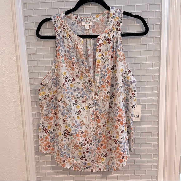 NWT ANA V-Neck Floral Tank - Picture 3 of 7